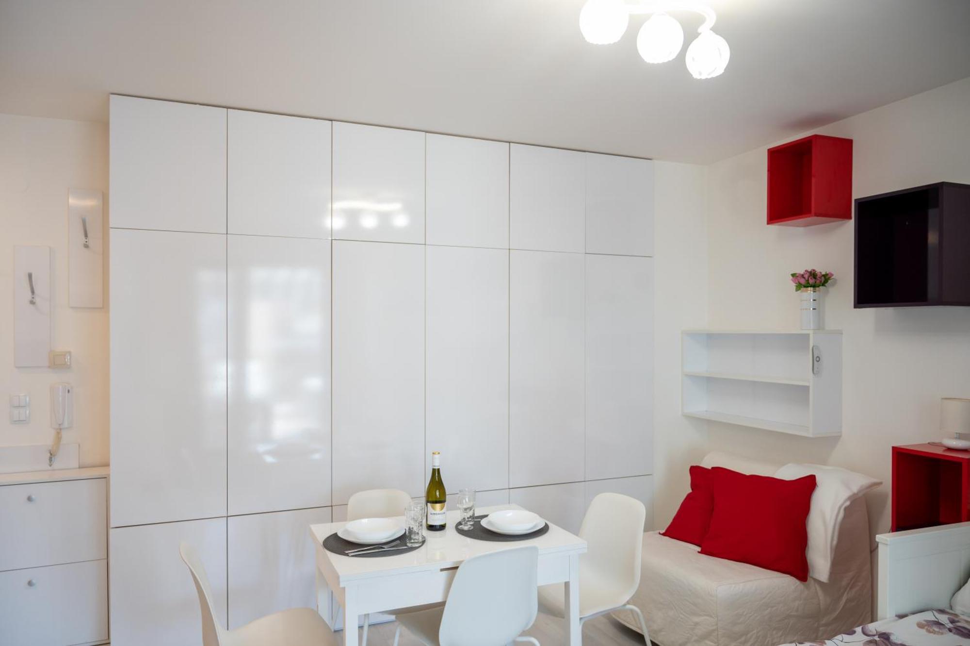 Appartement Colorful Studio With Balcony - Free Parking à Sofia Extérieur photo
